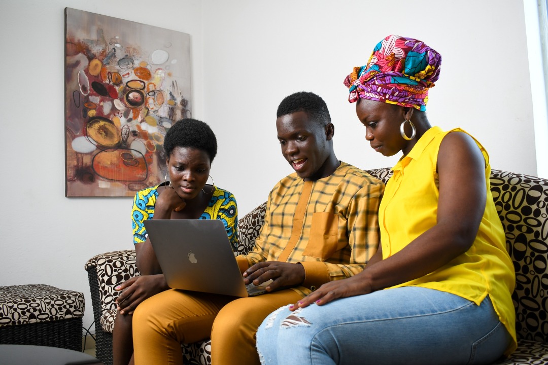 LES E-SERVICES AU BURKINA FASO