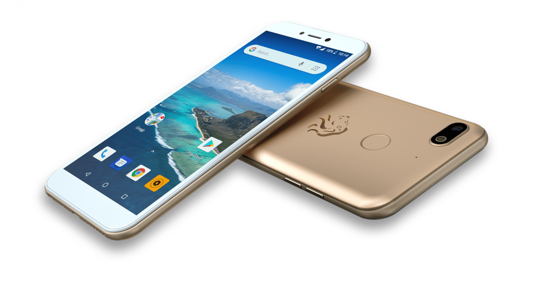 Ouagadougou accueille les premiers smartphone 100% africain.